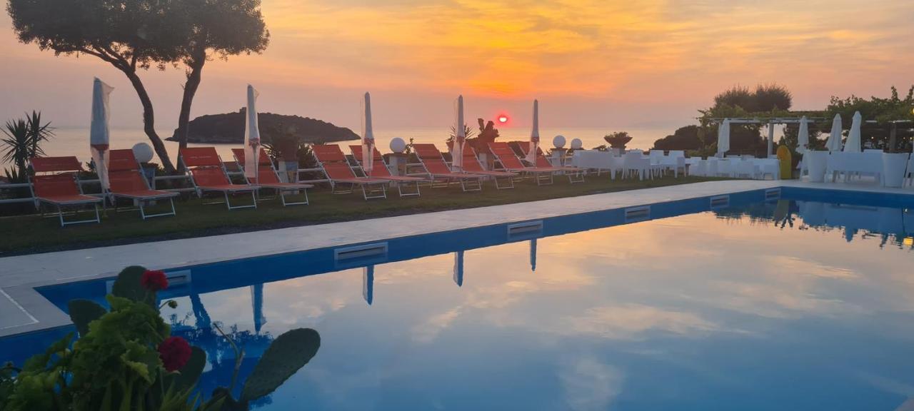Hotel Cristina Диаманте Экстерьер фото